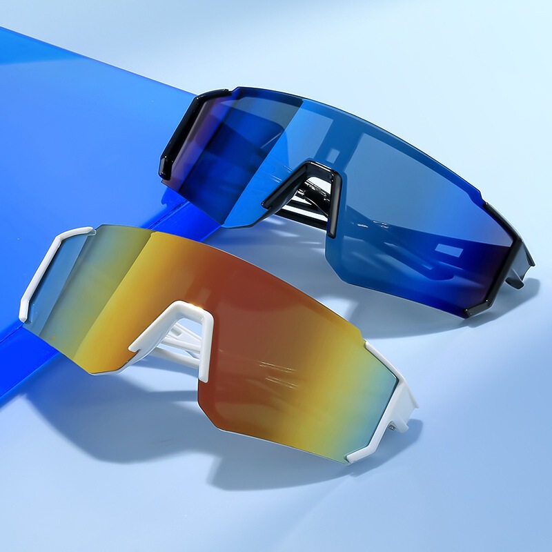 European and American Fashionable Cool Sports Cycling Sunglasses, Outdoor Sun Protection, Windproof, Trendy Men's and Women's Cross-Border Sunglasses European and American Fashionable Cool Sports Cycling Sunglasses, Outdoor Sun Protection, Windproof, Trendy Men's and Women's Cross-Border Sunglasses