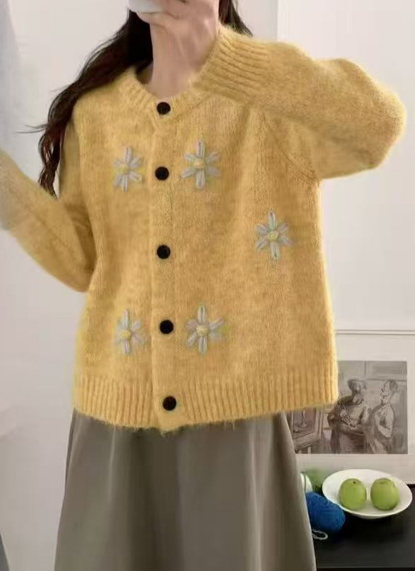 秋冬新款甜美宽松韩系圆领高级感针织衫毛衣女外套花朵针织女开衫|undefined