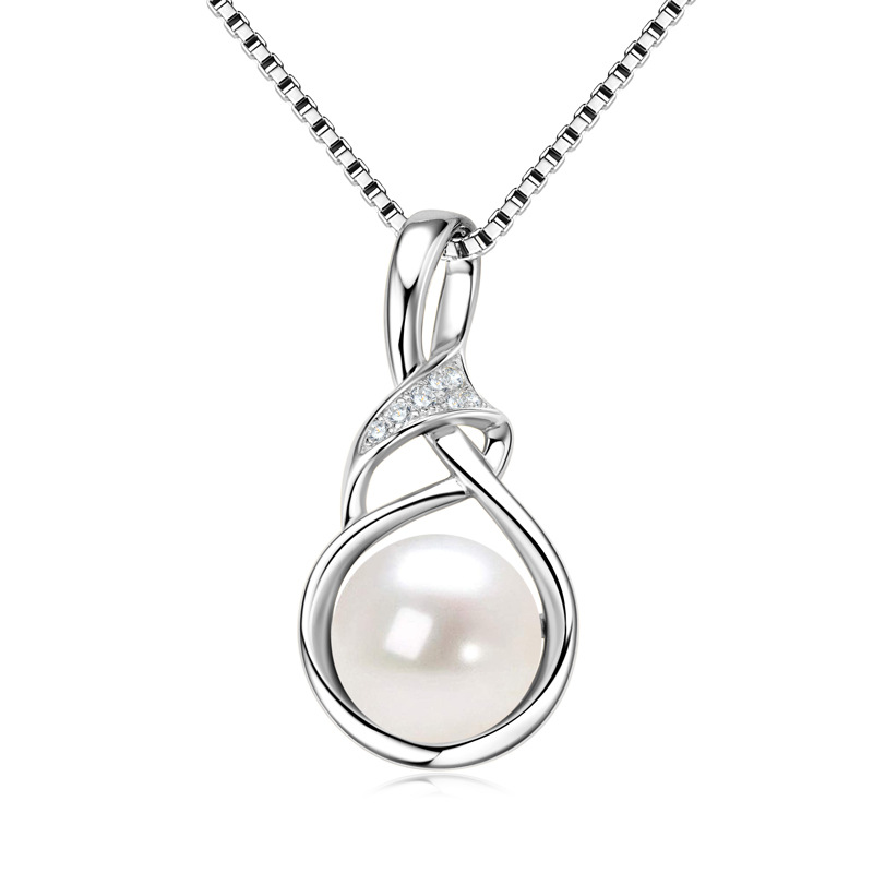Elegant S925 Sterling Silver Pendant Necklace with 9mm Pearl and Moissanite - Ideal Mother's Day Gift for Stylish Women