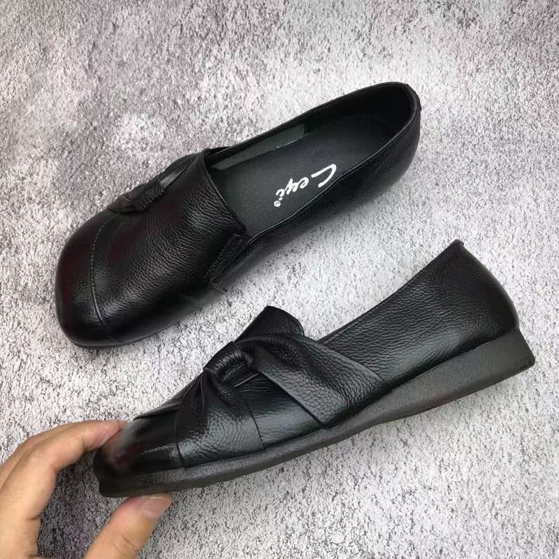 2026 nuevo verano de cuero suave un pie pie simple zapatos cómodos con suela suave antideslizante zapatos de madre