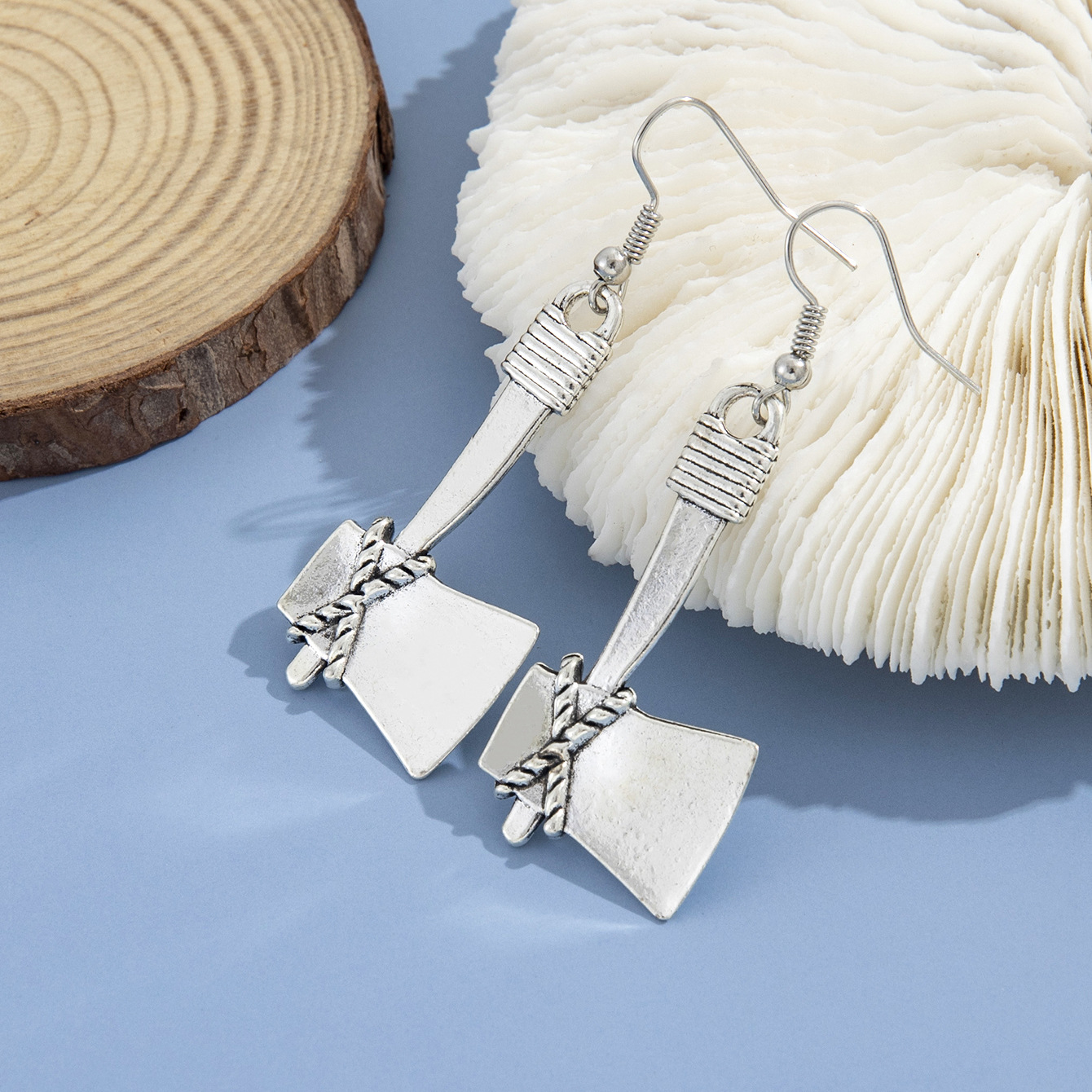 Retro Simple Axe Pendant Earrings display picture 6
