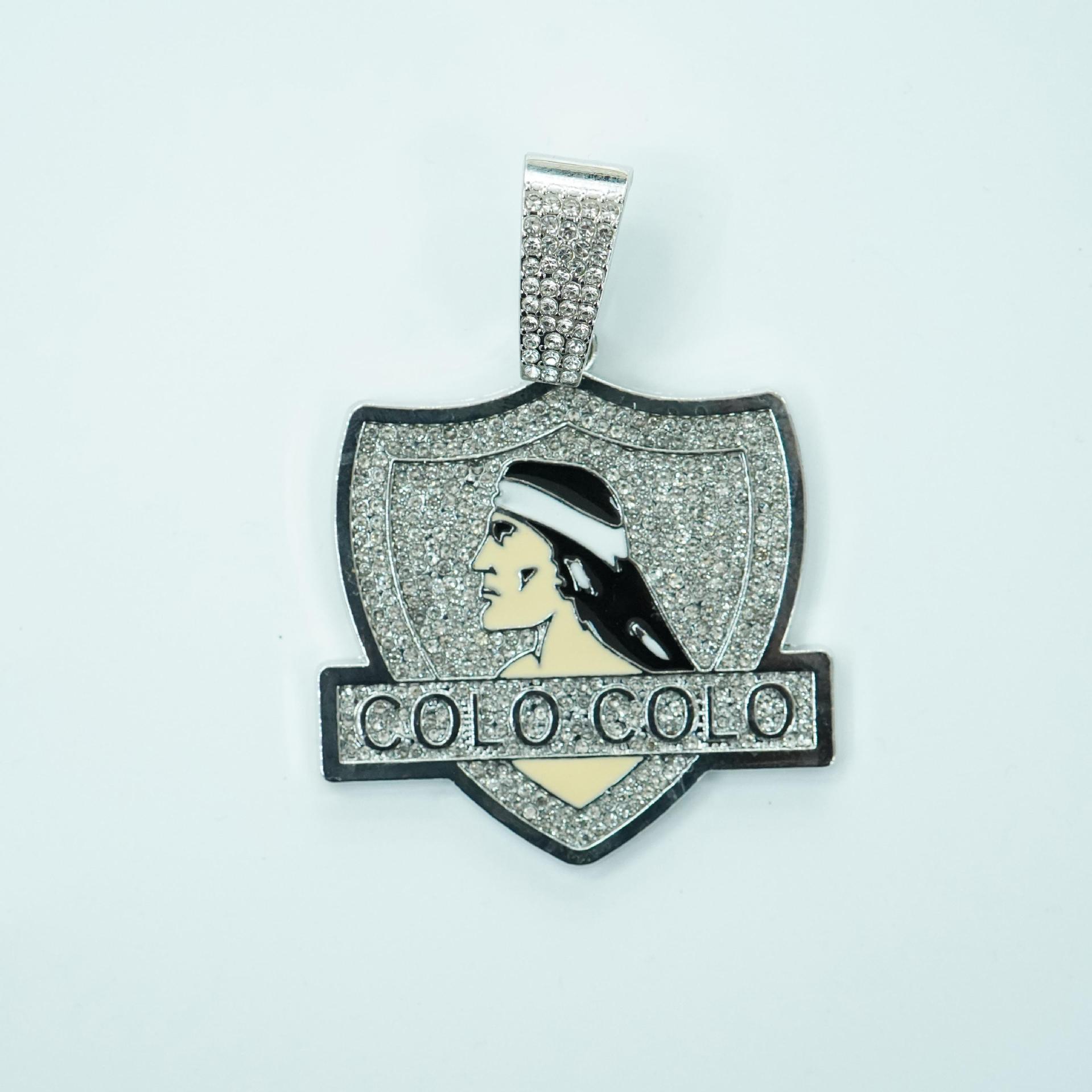 Europa y los Estados Unidos Hip-Hop completo COLO-COLO retrato escudo colgante rap collar hipster adornamiento de estilo callejero personalizado