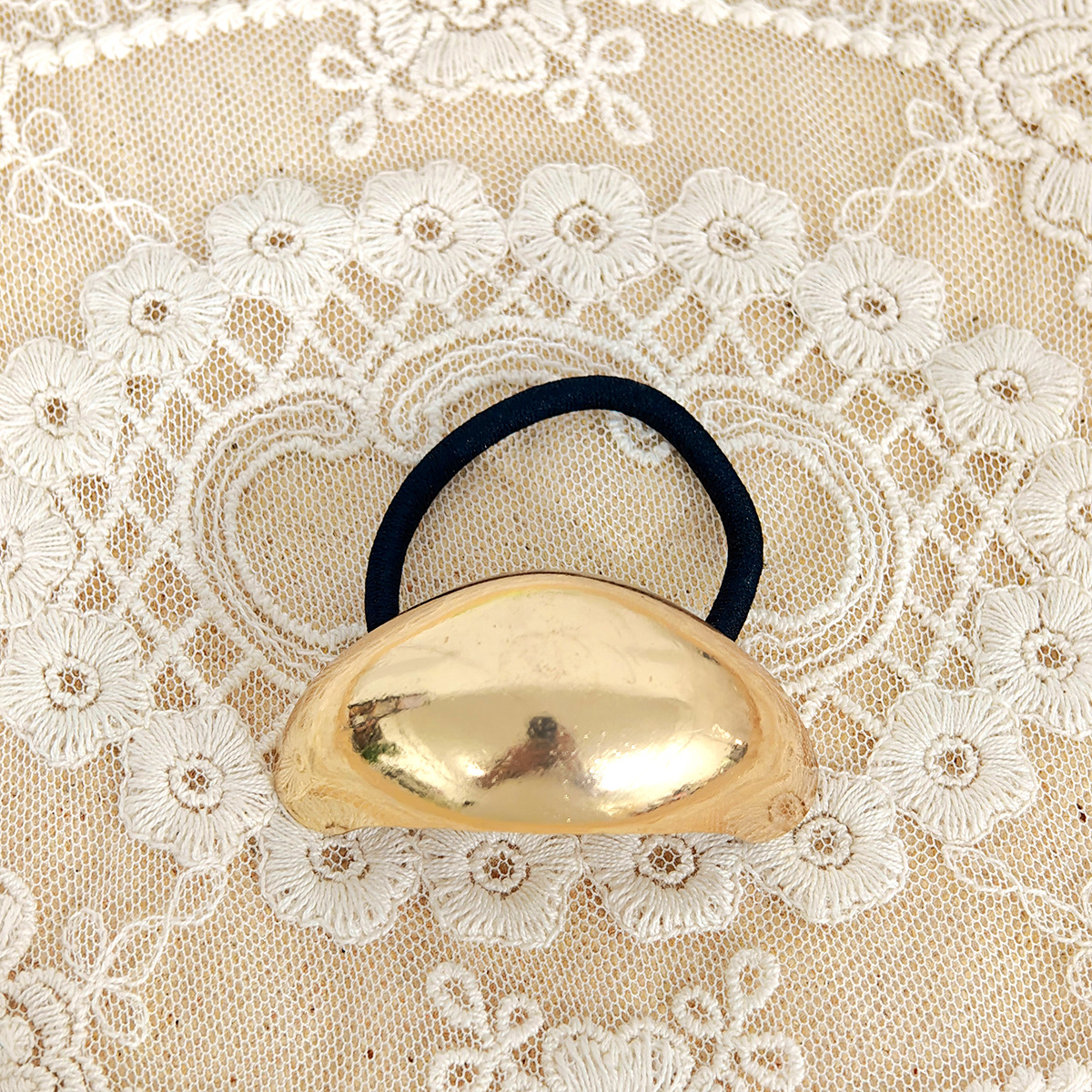 Round, Heart Shape, Knot Pattern Women's Modern Style Classic Style Round Heart Shape Knot Alloy Plating Hair Tie