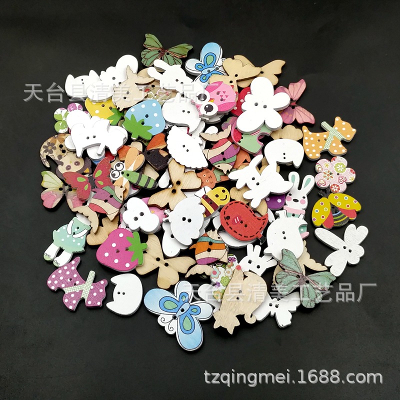 20 animales pequeños de dibujos animados mezclados botones de madera creativos materiales de pegatinas hechos a mano artesanías decorativas 50 piezas/paquete