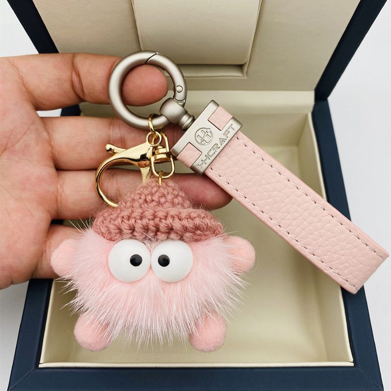 Alta calidad mince pelo bola de carbón coche llavero colgante mujer exquisita sensación alta bolso mochila colgante llavero