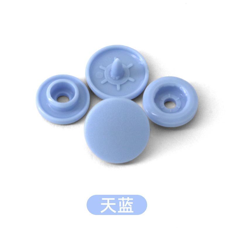 Pequeños lotes de productos de seguridad ambiental no tóxicos roer ropa de bebé de plástico cuatro cierre botones de color botones de ropa de trabajo botones