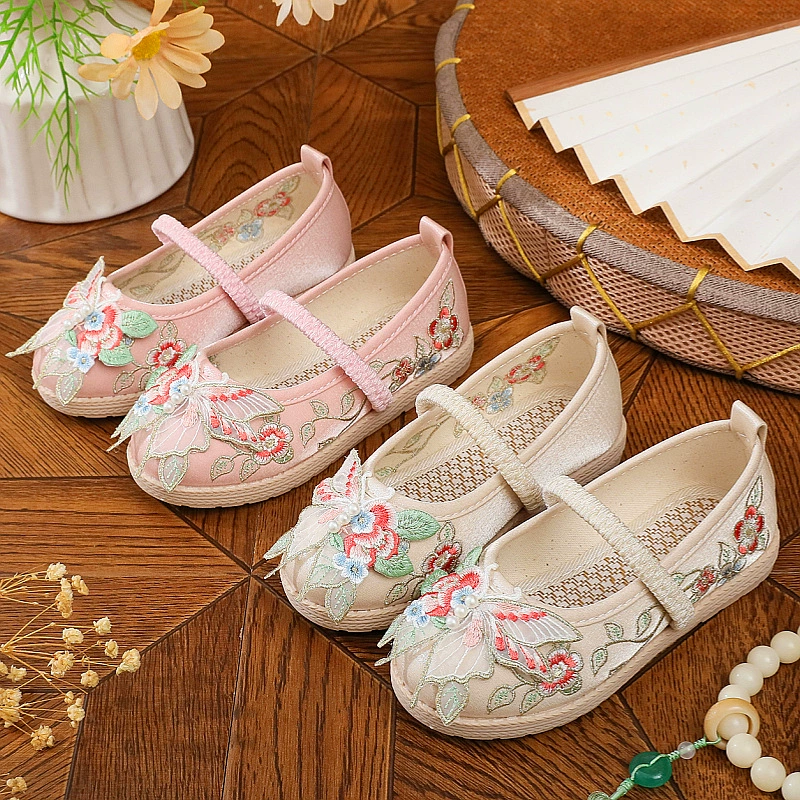 Обувь Hanfu для девочек, весна и осень, новая обувь с вышивкой, Тканевая обувь в китайском стиле с подвеской в виде бабочки, детская старинная одежда, обувь для выступлений