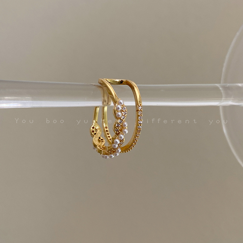 Golden one size ring