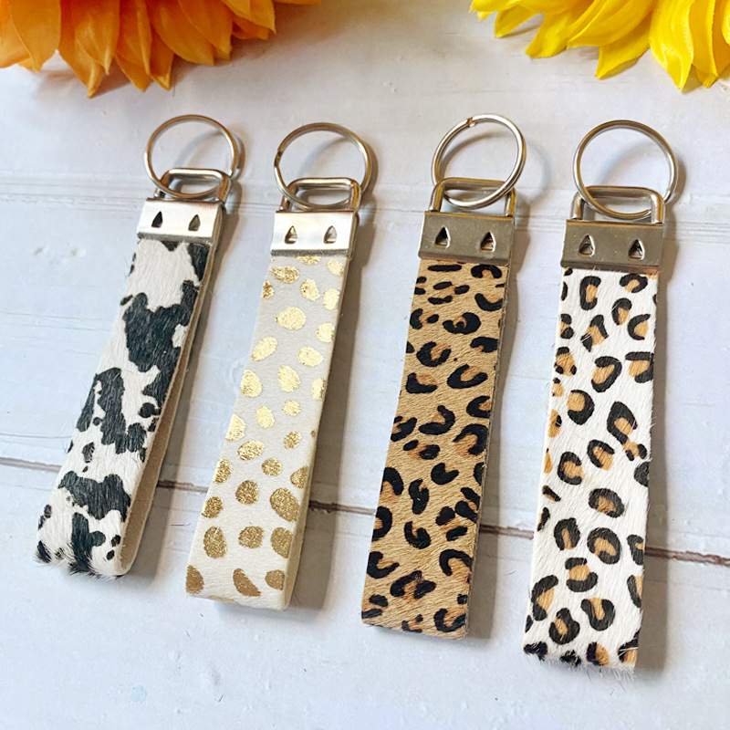 Unisex Gender Retro, Classic Style Style Retro Classic Style Cow Pattern Pu Leather Metal Unisex Bag Pendant Keychain