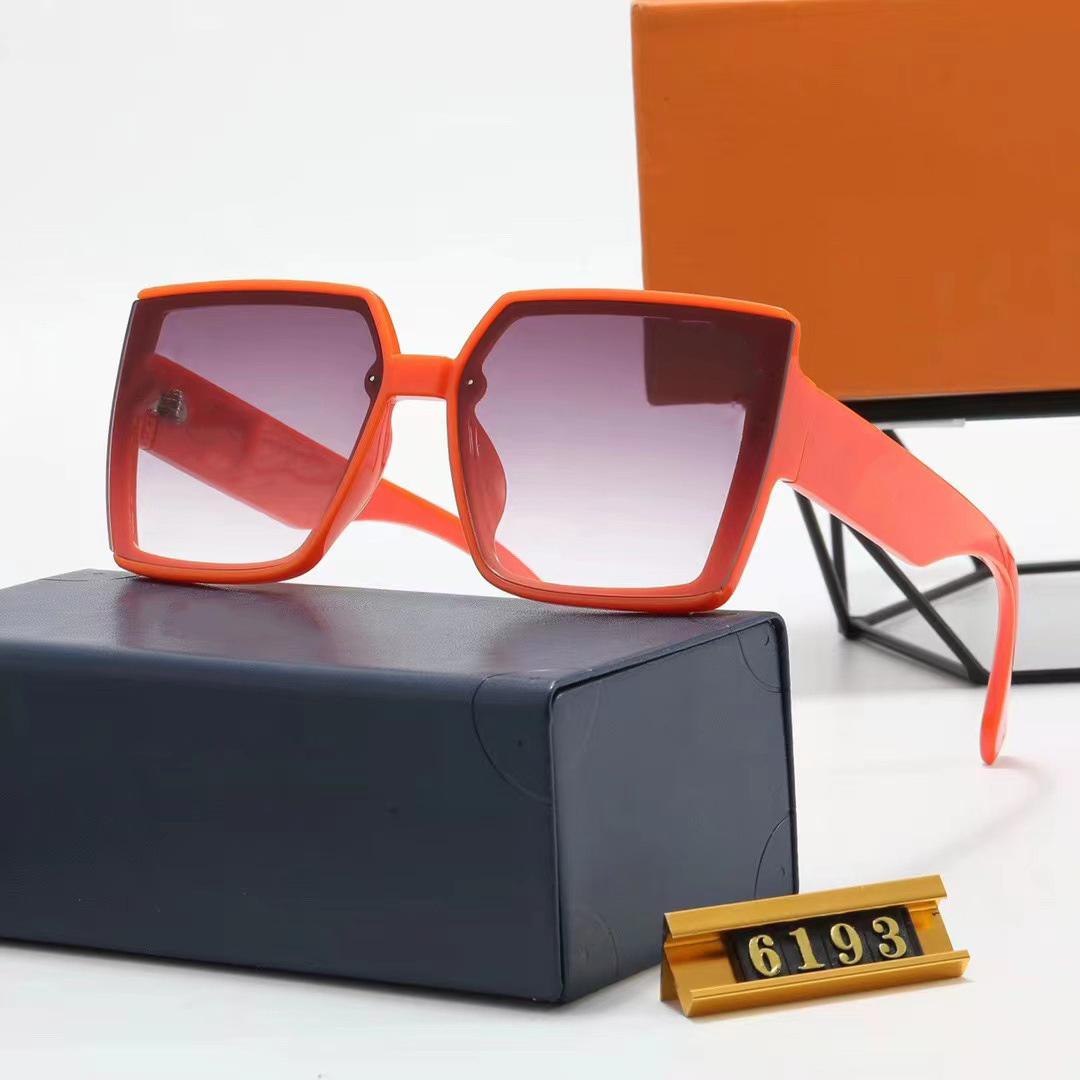 Sunglasses Image 4