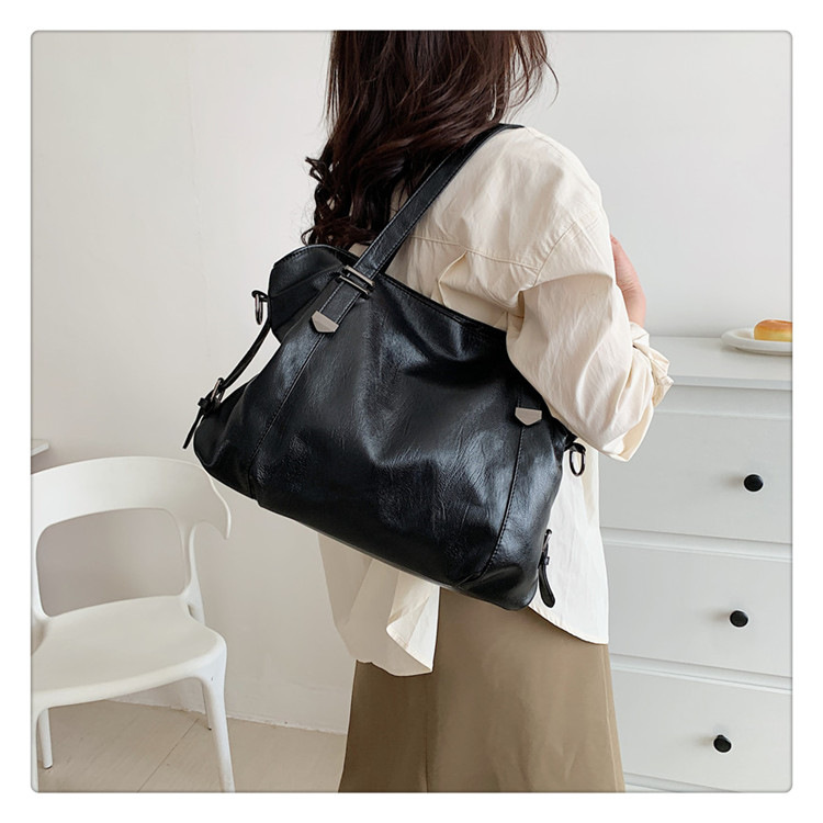 New fashionable European and American women's bags, retro and simple single-shoulder bags, large-capacity high-quality handbags, elegant crossbody bags are in stock undefined