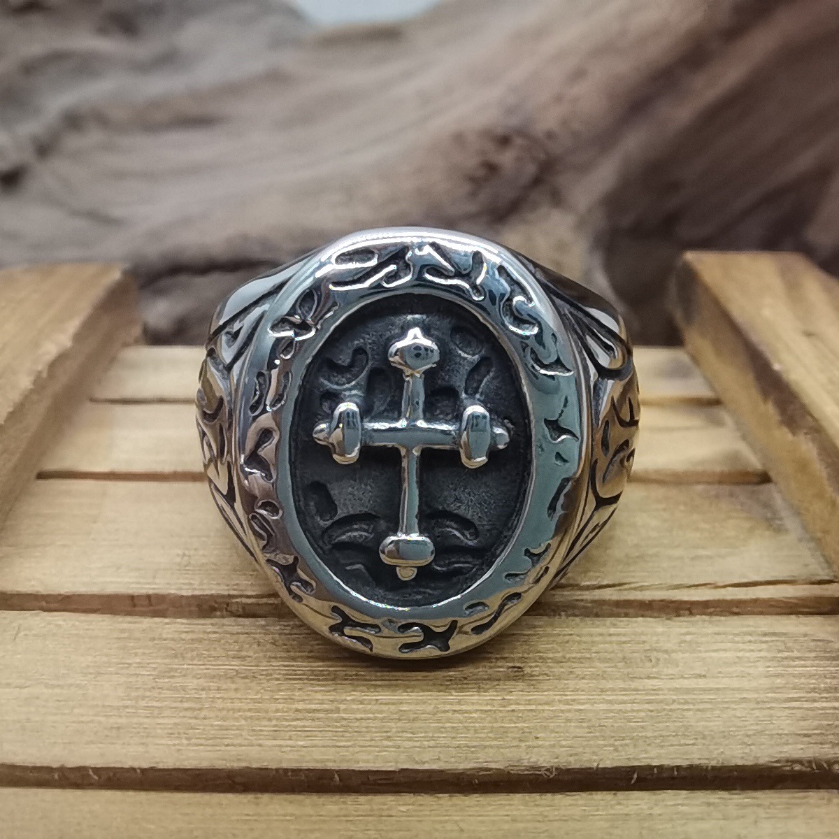 Retro ring stainless steel