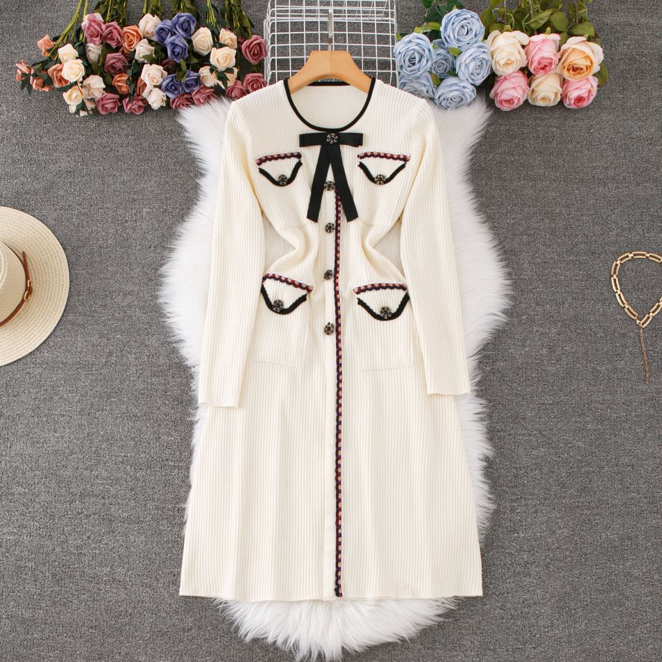 Bow-Knot Long Sleeve Knit Dress - Slim Fit Bodycon Sweater Dress For Autumn/Winter (Black/Red/Beige, S/M/L/Xl)_ecoleips.com