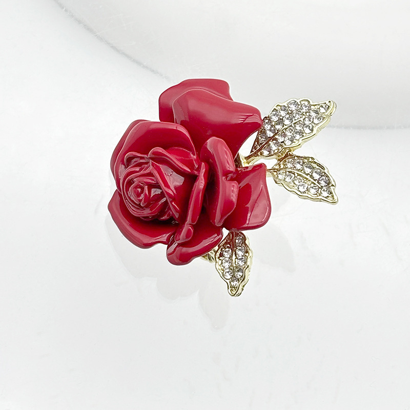 Elegante rode rozenbroche voor dames, vintage emaille speldje_voghion.com