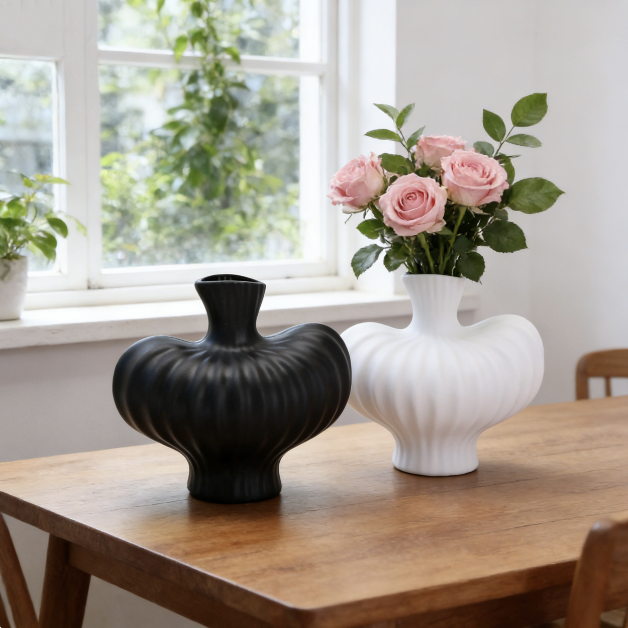 Cross-Border New White Plastic Light Luxury Decorative Ornaments Floor-Standing Creative Art Wabi-Sabi Style Vase Flower Arrangement High-End