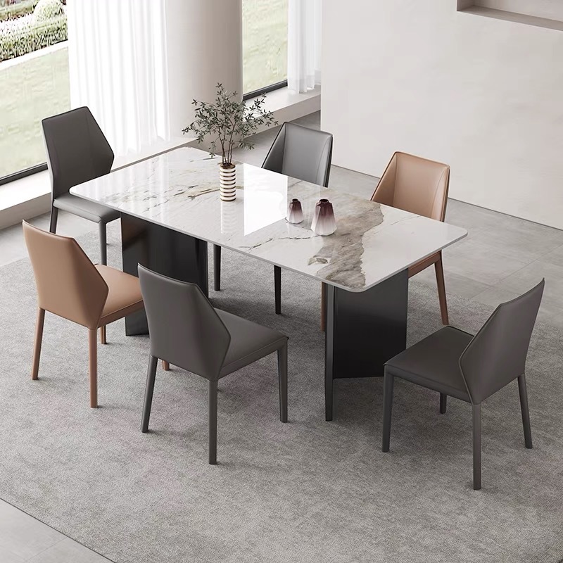 Sillas de comedor italianas de estilo doméstico minimalista, sillas de estilo de diseño de estilo moderno y cómodo.