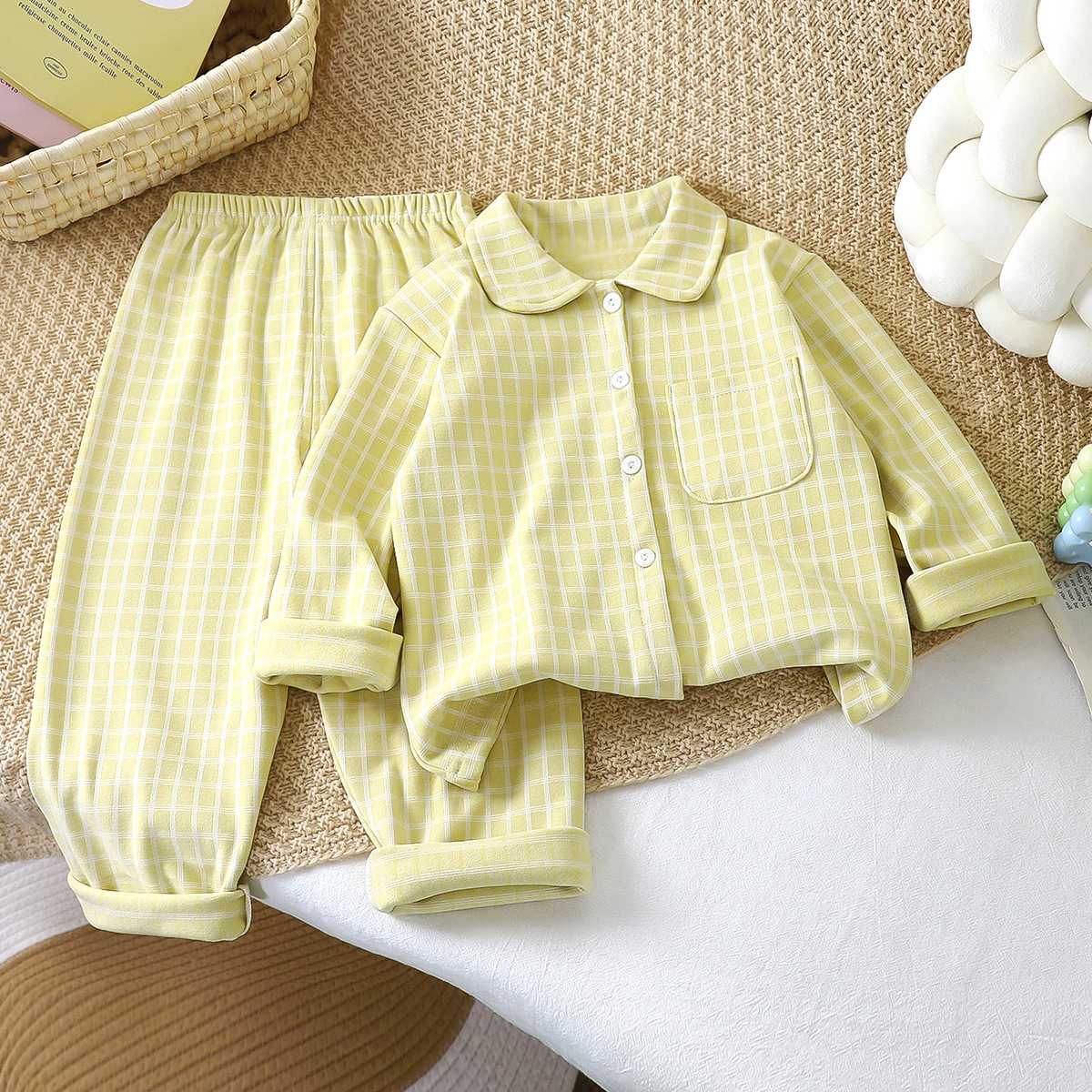 Pajamas infantiles de cotton de estilo coreano para niños y niñas, camisetas simples a cuadros, ropa para el hogar con solapa de dos piezas para mantener el calor