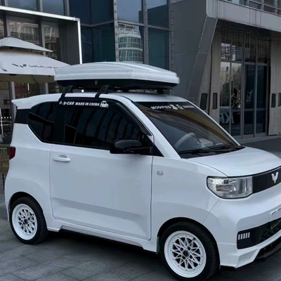 SUV roof luggage box — Roof box - no-need-to-drill-holes-400l-white-1407628-with-crossbar-included