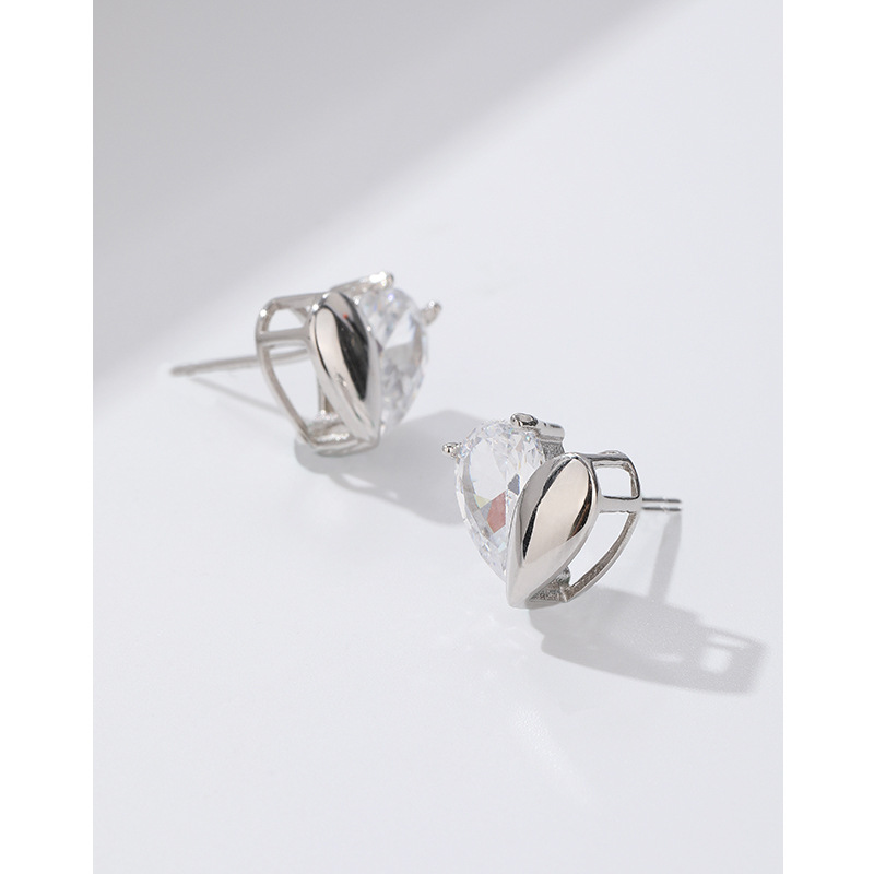 Precioso ZIRCON pendientes de plata esterlina 925 diseño de nicho 2023 nuevos pendientes de estilo elegante luz de lujo de alta calidad pendientes