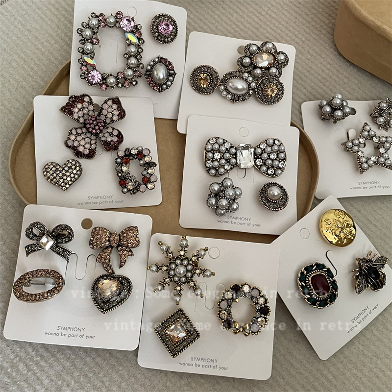 Middle Ancient Style Old Style Brooch suit Chanel Style Elegant Corsage Multi-piece Set Combination Suit Pin Accessories