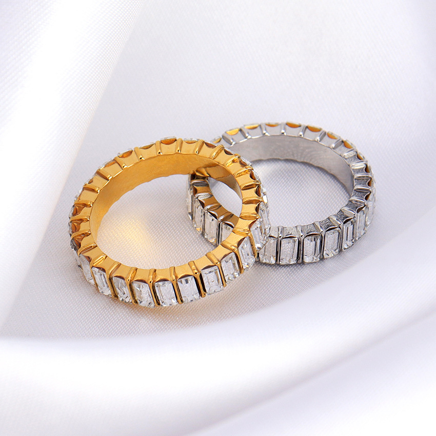 trend square ring hip-hop style with zircon