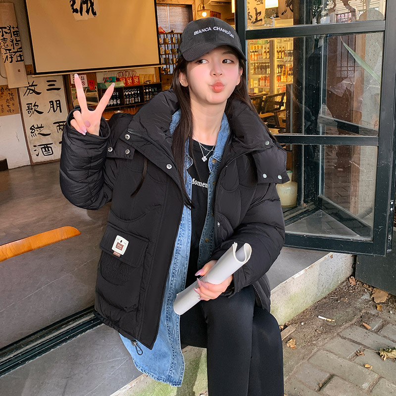 Chaqueta de algodón de plumón rombo transfronteriza para mujer corta 2024 otoño e invierno nuevo estilo chaqueta acolchada de algodón ligera chaqueta acolchada de algodón con capucha