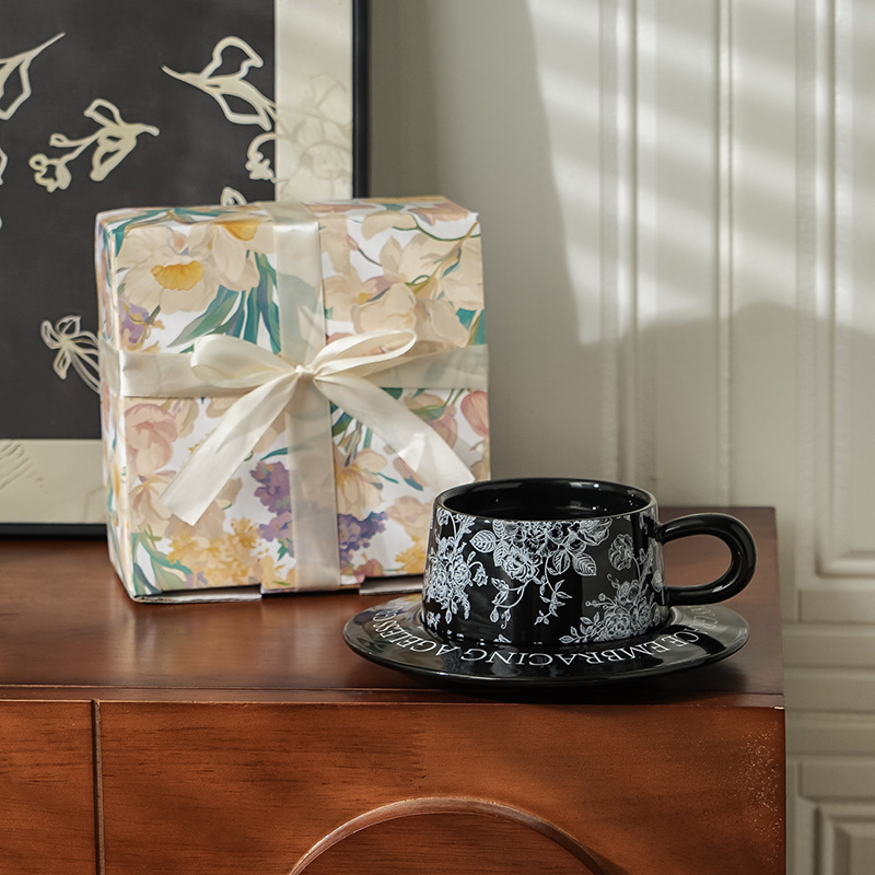 Taza de regalo de taza de café de cerámica taza de regalo de mano taza de regalo plato de lujo lujoso retro rosa retro