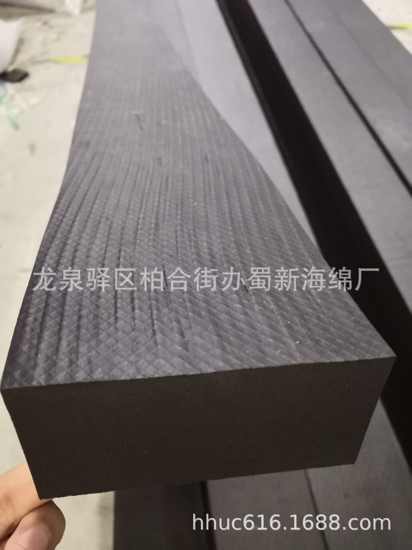 供应黑色EVA高硬度玻璃垫条/防撞隔断eva泡沫条/5cm厚抗压泡棉条