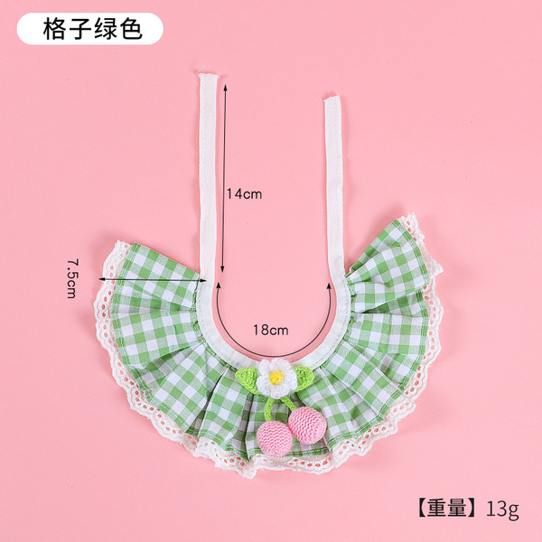 Eating bib with bow