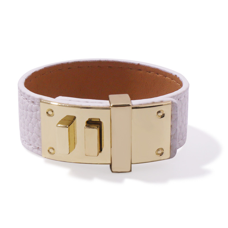 Designer Punk Överdrivet brett läder PU-läderarmband Dammodesmycken Tillbehör Bästa presenten till hennes bröllopsfestdekoration_voghion.com