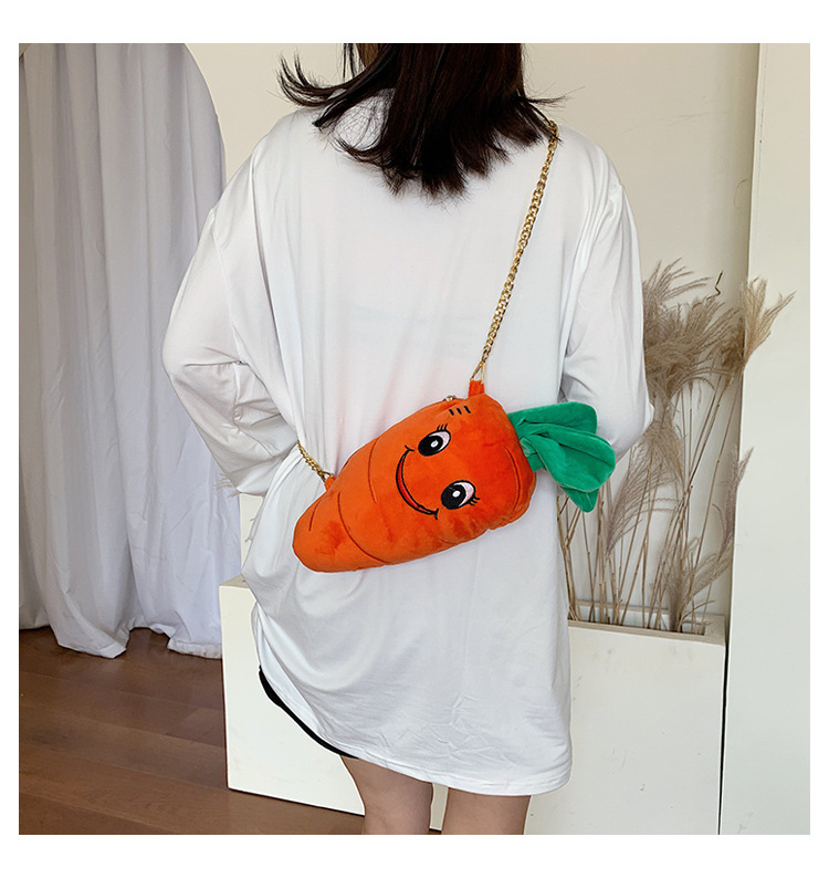 Cute Carrot Shoulder Messenger Plush Bag Wholesale Nihaojewelry display picture 102