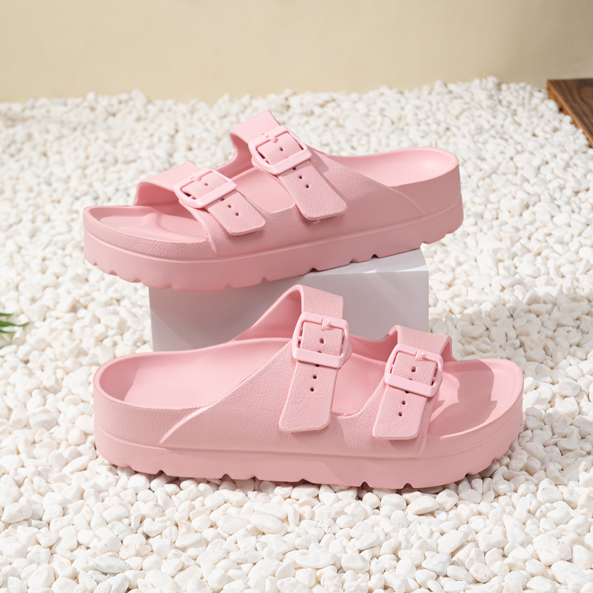 Nuevas zapatillas eva multicolores, sandalias de plataforma para mujer, antideslizantes de todo fósforo, cómodas sandalias y zapatillas de playa con hebilla ajustable