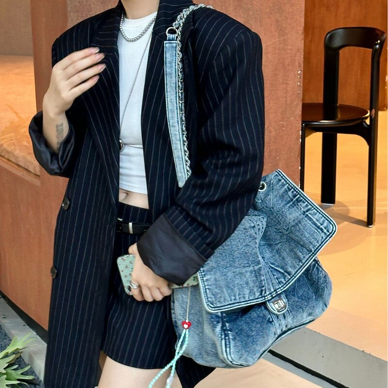 [Clearance Special Price] Niche Denim Chain Bag for Women 2025 New Model Large Capacity Commuter Shoulder Crossbody Bag