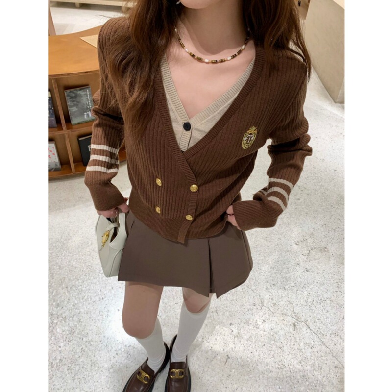 2025 Korean Style Embroidered Badge Double-Breasted Collar Preppy Style Knitted Cardigan Women's Autum New Age-Reducing Versatile Top