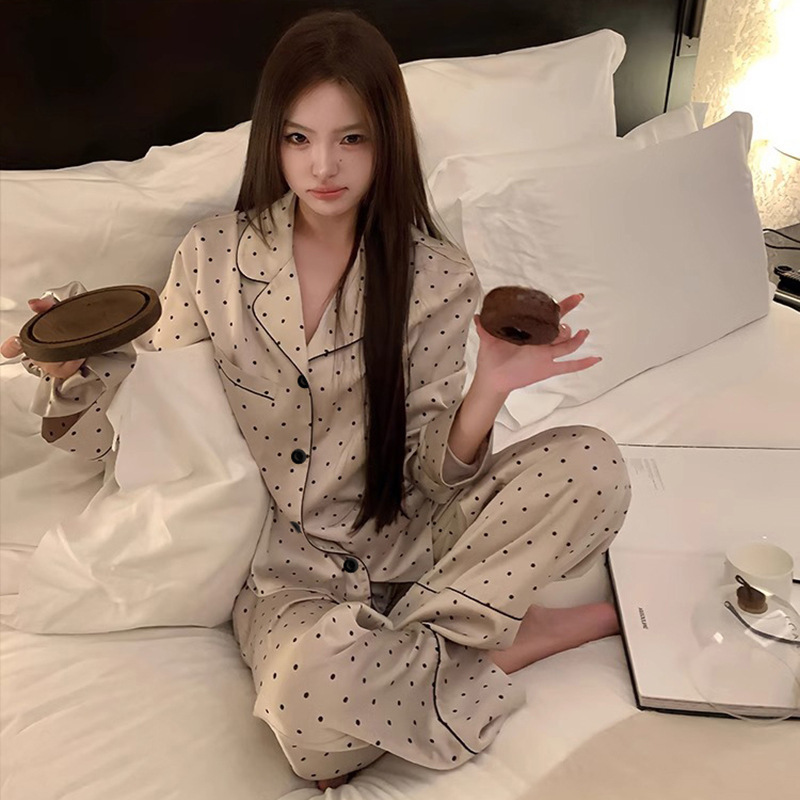High-Looking Ice Silk Thin Pajamas for Women Spring Black Polka Dot Long-Sleeved Suit Fashionable Home Clothes Can Be Worn Outside Wholesale High-Looking Ice Silk Thin Pajamas for Women Spring Black Polka Dot Long-Sleeved Suit Fashionable Home Clothes Can Be Worn Outside Wholesale