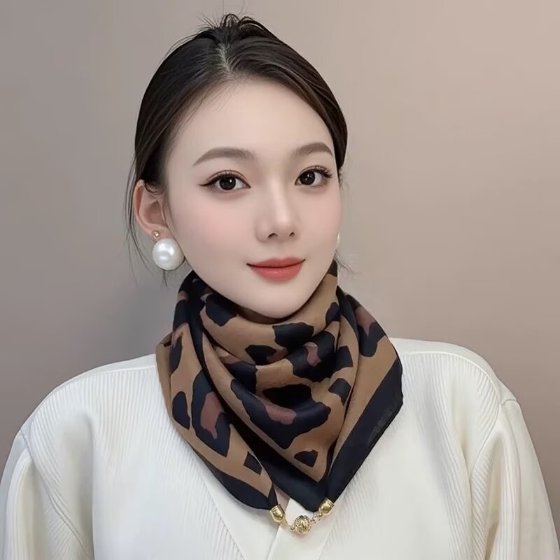 가을 표범 무늬