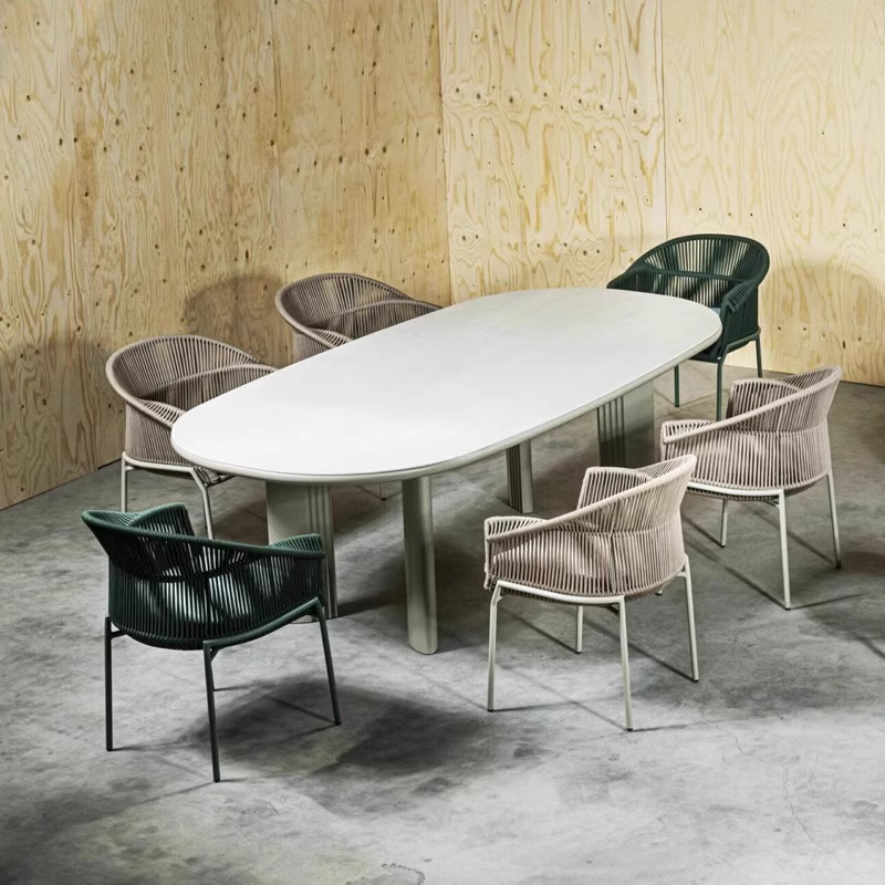 Sofá nórdico de caña al aire libre silla de caña individual mesas y sillas balcón hotel alojamiento residencial patio mesa de té cama