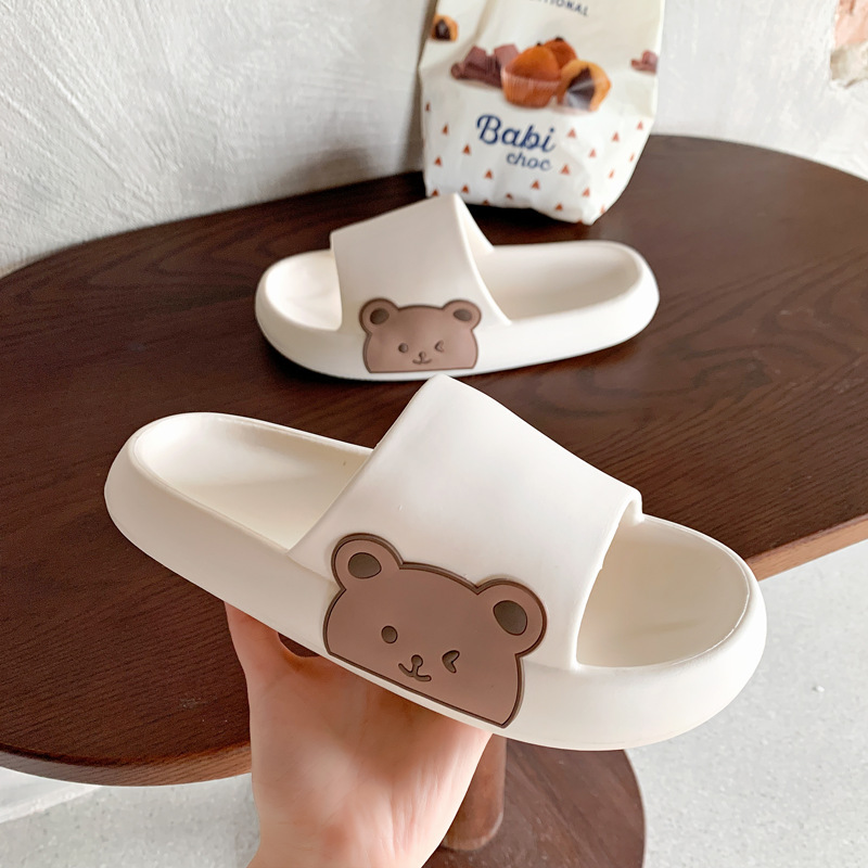 New 2025  Thick-Soled Slippers for Women Cartoon Bear Household Non-Slip Outer Wear Slippers for Women Summer Couples