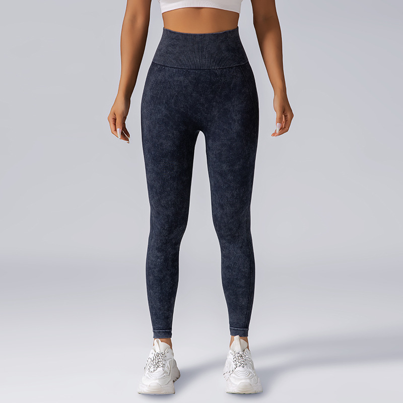 Yoga Pants Image 6
