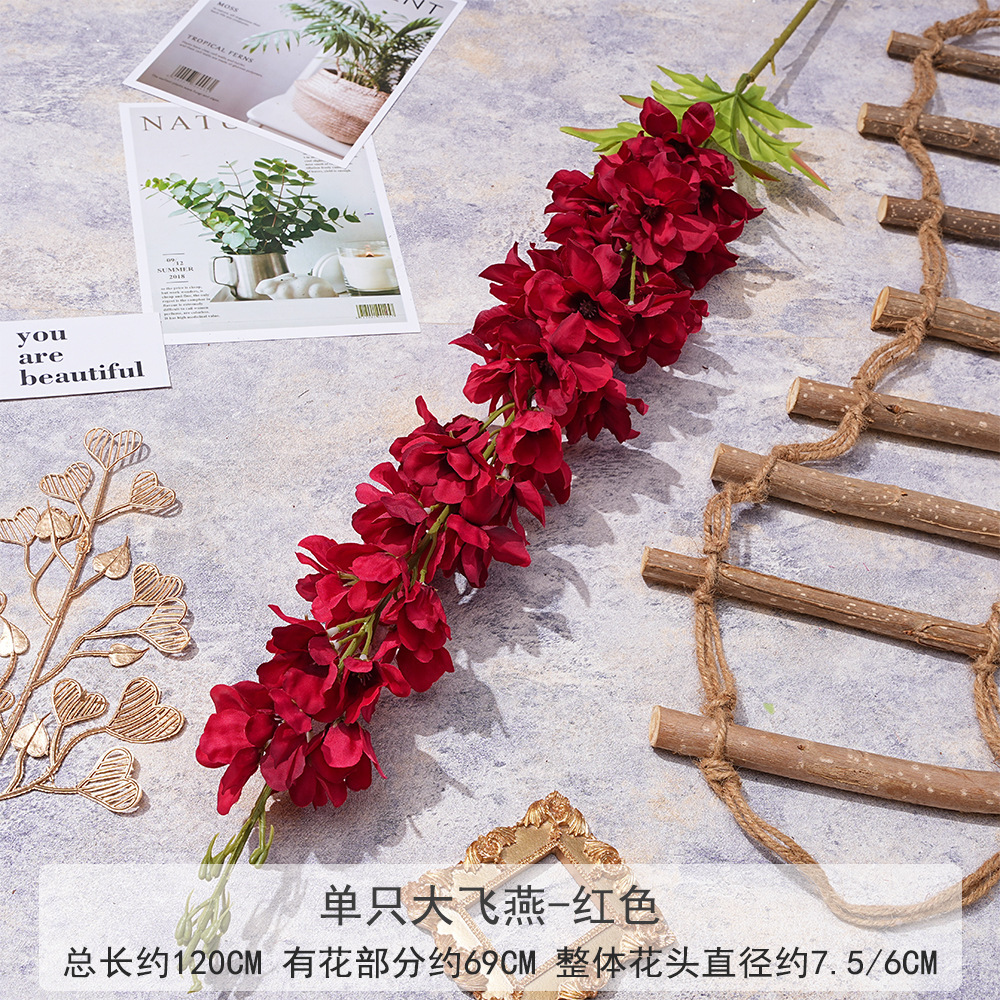 Xmr - single large flying swallow - red