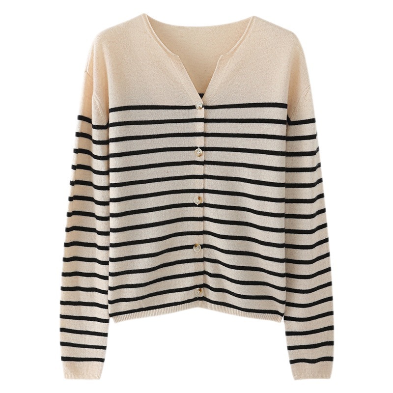 Knitted cardigan, long-sleeve, sweater, jacket, V-neckline