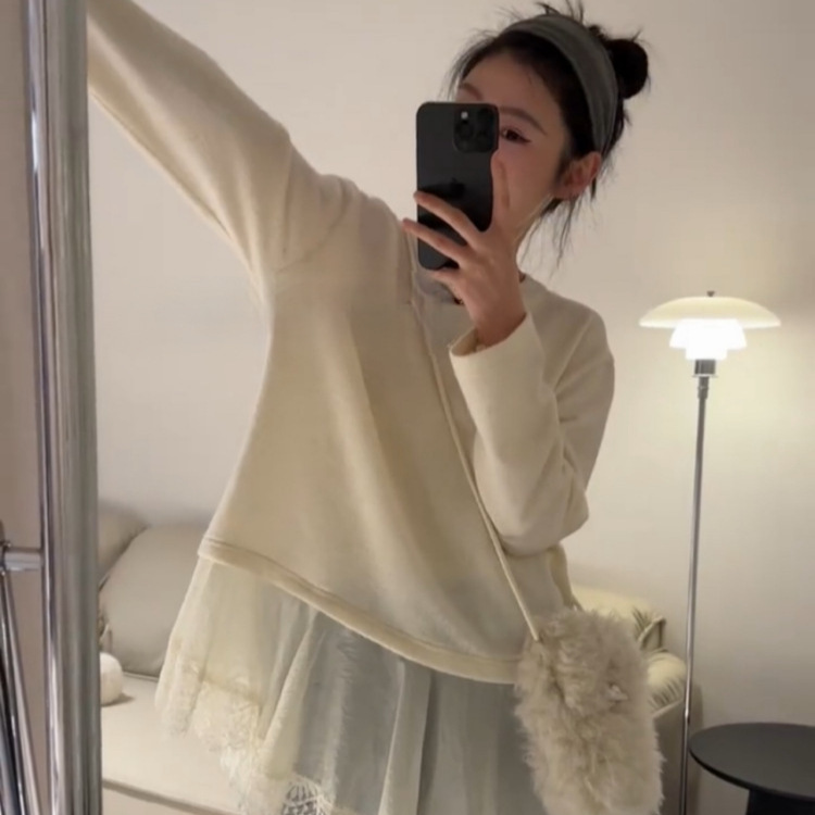 Plus-Size Women's Extra-Large Size 150kg Mid-Length Irregular Faux Two-Piece Lace Patchwork Long-Sleeve T-Shirt Slimming Base Shirt Plus-Size Women's Extra-Large Size 150kg Mid-Length Irregular Faux Two-Piece Lace Patchwork Long-Sleeve T-Shirt Slimming Base Shirt