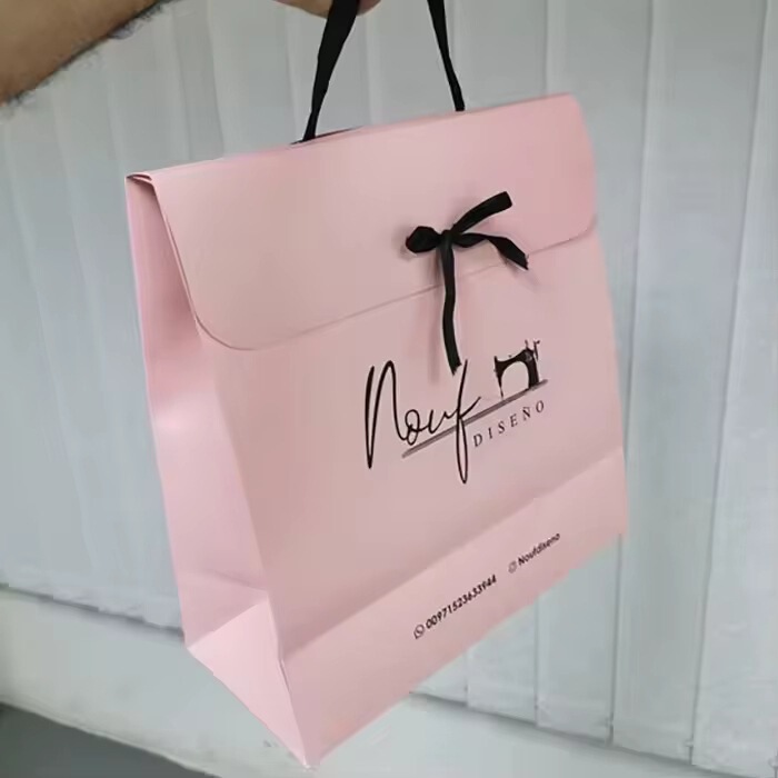 Customized Gift Bags, Tote Bags, Paper Bags, Kraft Paper Bags, Your Own Logo Gift Bags, Designer Luxury Shopping Bags
