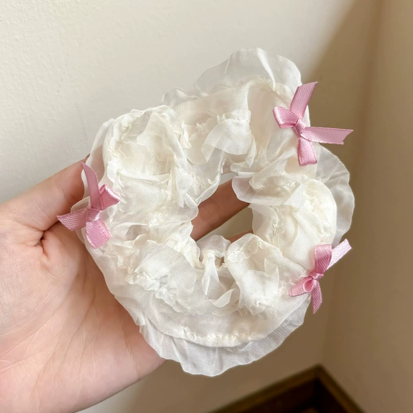 2#pink bow, milk white large intestine ring