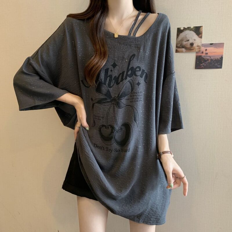 Plus Size Fat Girl's Belly-Covering, Collarbone-Exposing Short-Sleeved T-Shirt for Women, Summer 2026 New Style, Loose and Slimming Sequin Top Plus Size Fat Girl's Belly-Covering, Collarbone-Exposing Short-Sleeved T-Shirt for Women, Summer 2026 New Style, Loose and Slimming Sequin Top