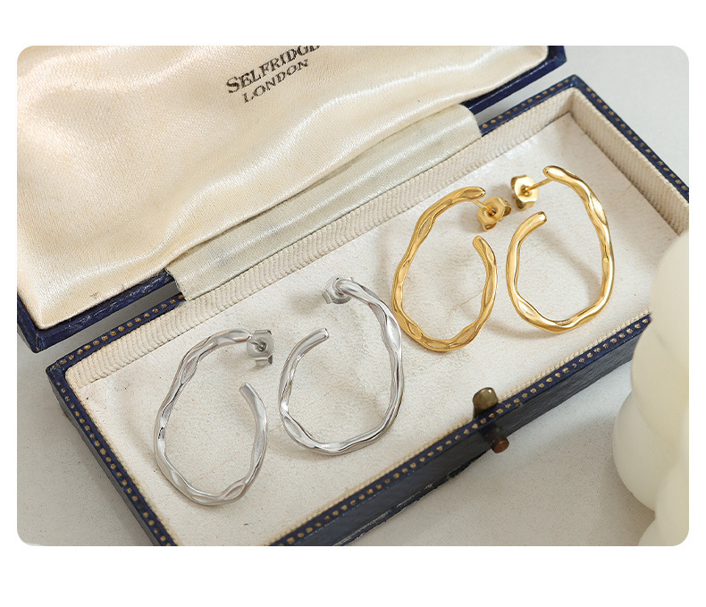 Daily Occasion 304 Stainless Steel Material Fashion Solid Color Plating 304 Stainless Steel 18K Gold Plated Ear Studs