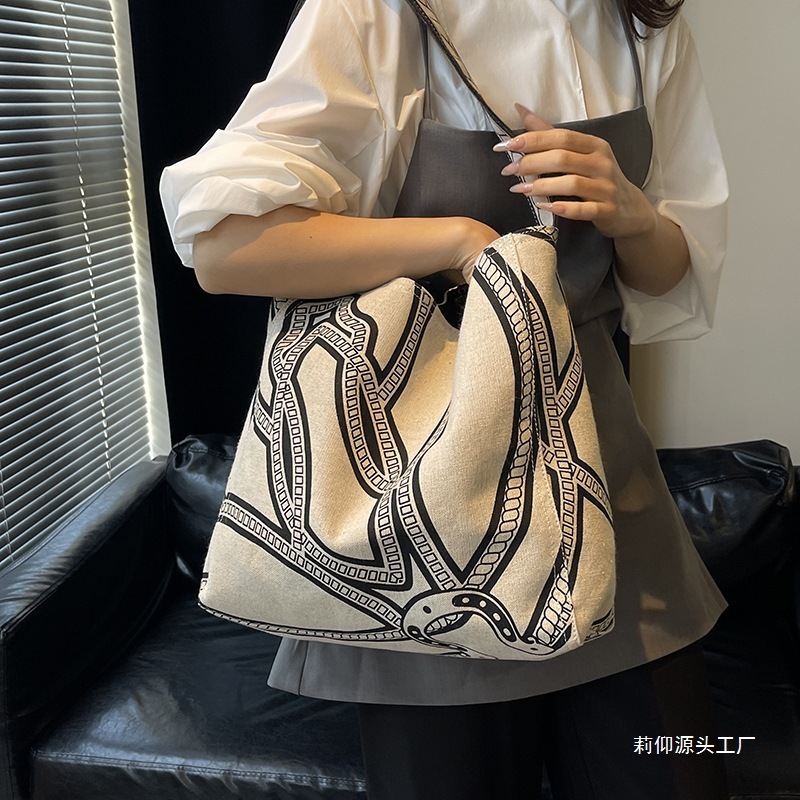 小众设计感图腾水桶包包女大容量麻料慵懒风购物袋洋气森系单肩包|undefined