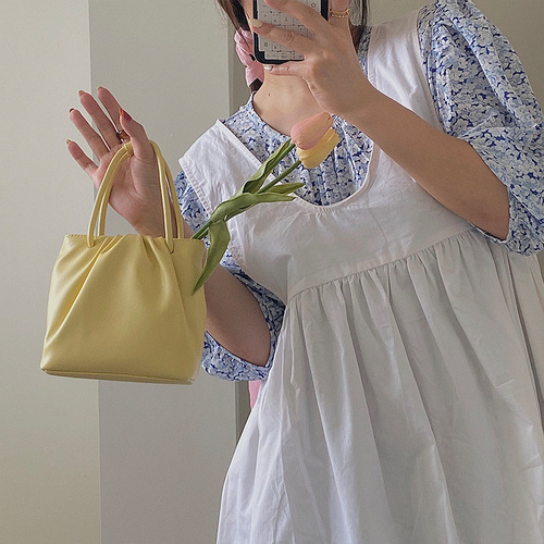 Bright yellow square pleated versatile small bag for women 2024 summer girl portable casual Korean style single shoulder crossbody bag trendy