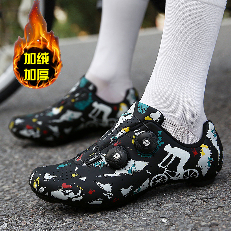 Winter Velvet Cycling Shoes Men's and Women's Lockless Mountain Bike Road Lock Shoes Bicycle Equipment Hard Sole Bicycle Shoes Wholesale Winter Velvet Cycling Shoes Men's and Women's Lockless Mountain Bike Road Lock Shoes Bicycle Equipment Hard Sole Bicycle Shoes Wholesale