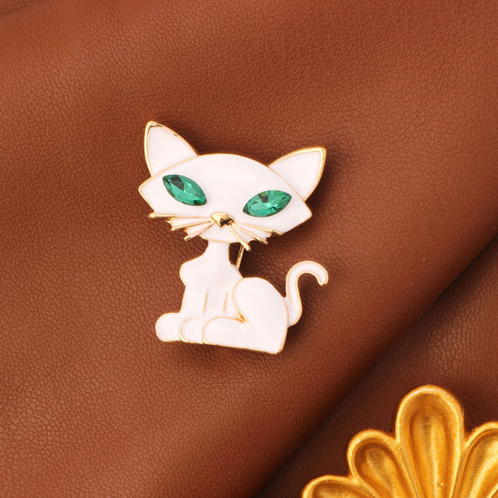Brooch Versatile Suit Personalized Black Good White Accessories Mouse Crystal Pin Catching Cat New Style_voghion.com